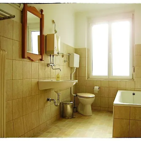 Cafe Vielharmonie Apart-pension *