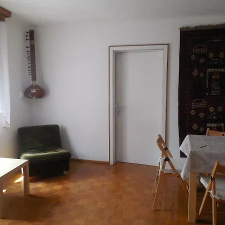 Cafe Vielharmonie Apart-pension Apartmán