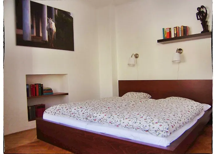 Cafe Vielharmonie Apart-pension *