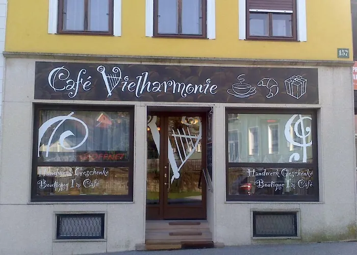 Cafe Vielharmonie Apart-pension شقة Maria Lankowitz